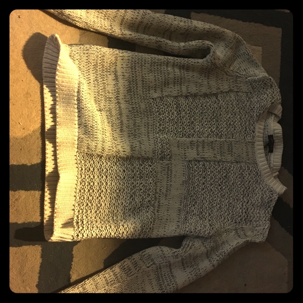 Banana republic knit sweater super warm! Size M